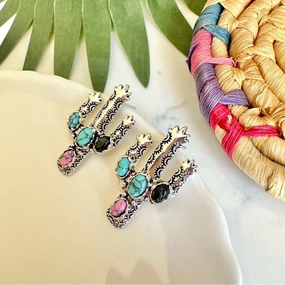 2/$30🌵 Bohemian Pink Turquoise Stone Cactus Earrings Antiqued Southwestern